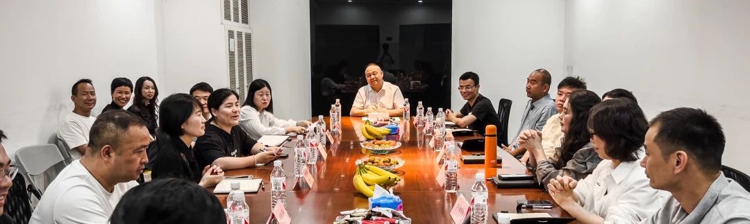 聚焦廚衛(wèi)頂，實現(xiàn)廚衛(wèi)高端第一品牌！